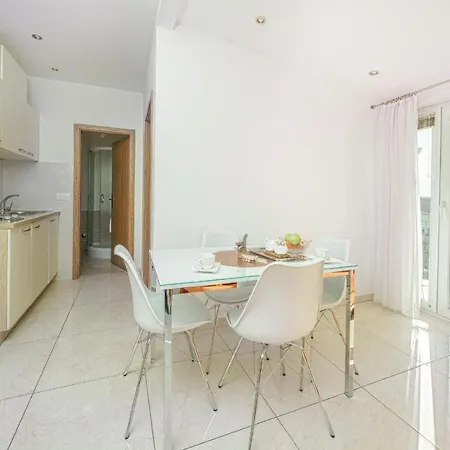 Apartments Tamaris Vodice Exterior photo