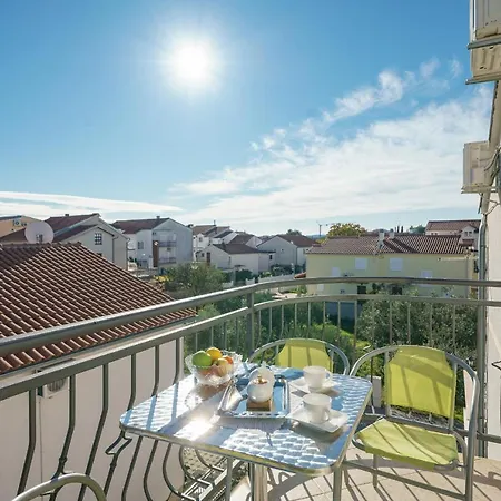 Apartments Tamaris Vodice Exterior photo
