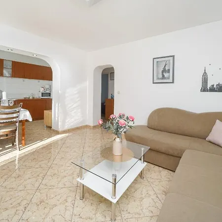Apartments Tamaris Vodice Exterior photo